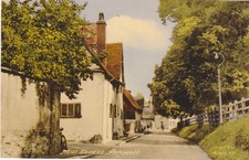 MILL STREET, ASHWELL - OLD HERTFORDSHIRE POSTCARD (ref 6700/18)