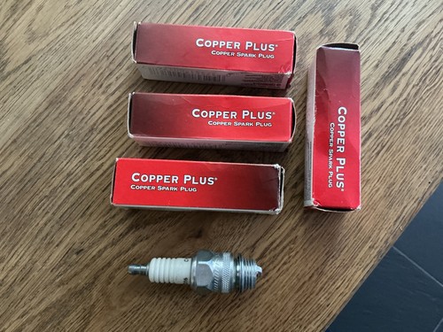 Champion d16 spark - 4x,