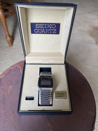 Vintage seiko quartz lcd - vintage,