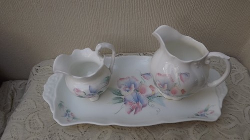 Aynsley little sweetheart - "little, sweetheart"
