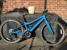 Unisex Hybrid Bike - Carrera