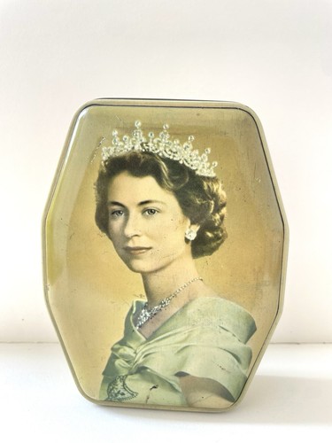 Queen elizabeth coronation - queen,