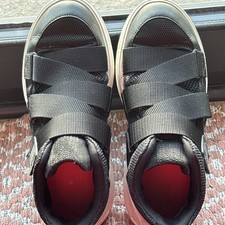 FITFLOP BLACK TRAINERS SIZE 4