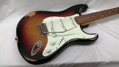 Vintage electric guitar icon - electric,