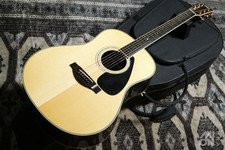 YAMAHA Acoustic Guitar LL6