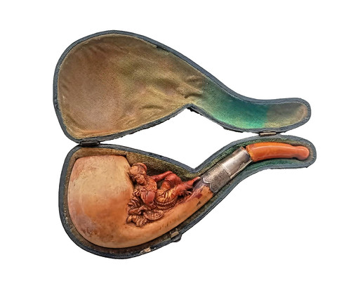 Antique carved meerschaum pipe - carved,