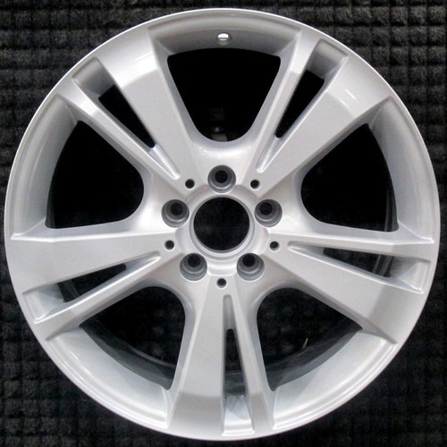 Mercedes benz class - e,