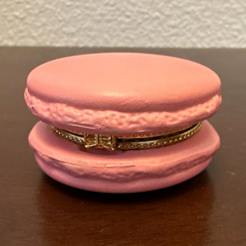 Pink macaron shaped hinged - shaped,