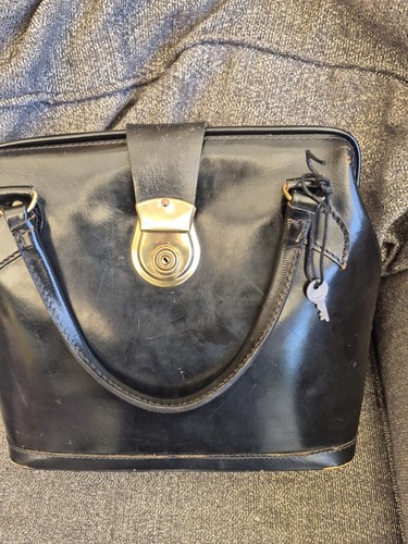 Vintage doctors medical black - vintage,