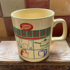 80’s Vintage mug Boots