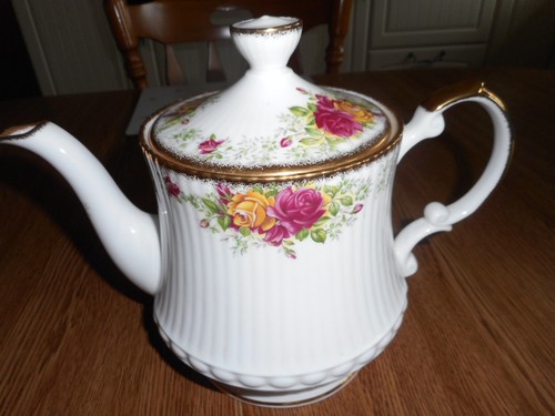 Queens bone china large - bone,