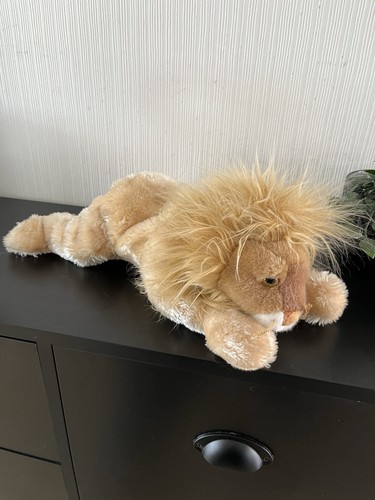 Classics kingly the - classics, lion