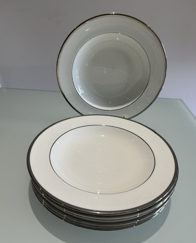 Wedgwood carlyn bone china - carlyn,