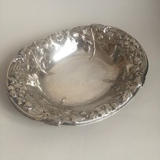 Gorgeous Vintage Silver Plated on Brass Yeoman Plate Bowl