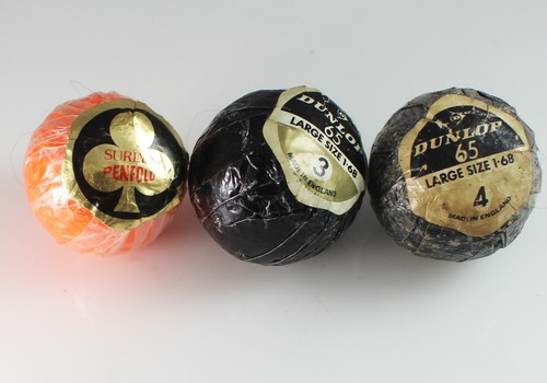 Vintage golf balls - 3x, still