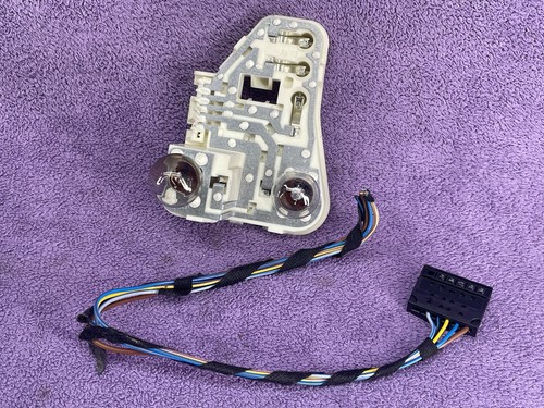 Bmw e90 rear bulb - rear, right