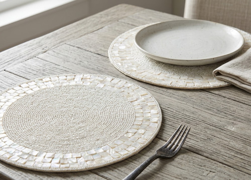 Set white placemats - 6,