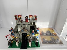 Vintage Lego 6080 Lion Knights