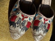 New Aladdin Embroidered