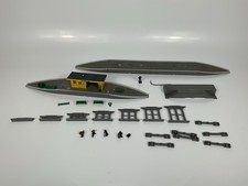 Hornby R590 OO Gauge Station