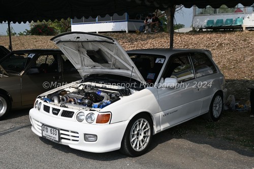 Car photo 12x8 - -, toyota