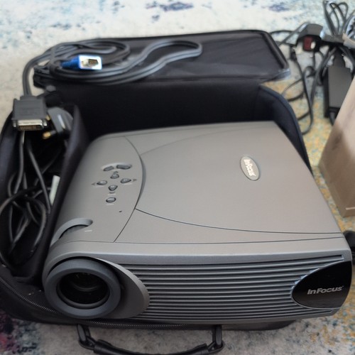 Infocus lp340b dlp projector - lp340b,
