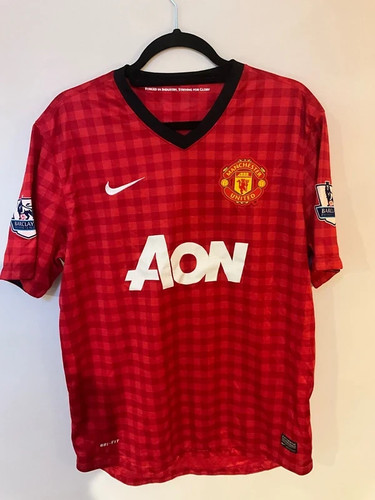 Authentic manchester united - authentic,