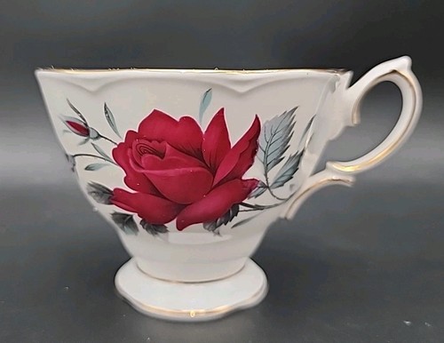 Royal albert sweet romance - albert, red