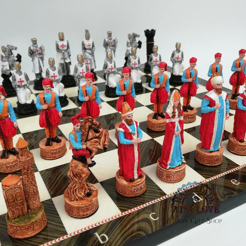 Crusaders knights chess set - chess,