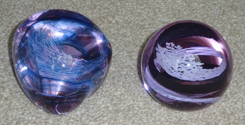 Vintage glass paperweights - 2,