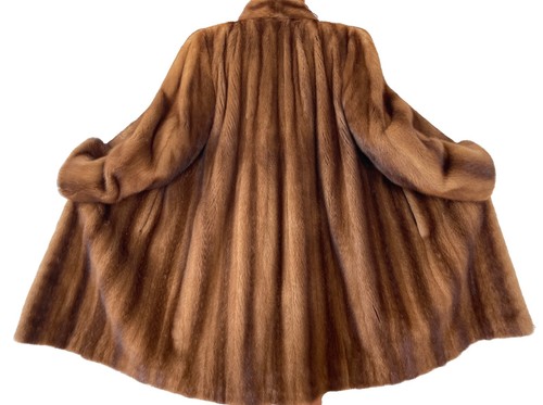 Natural real glow - mink, fur
