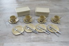 Vintage Welware Stewart cream plastic picnic ware set cups saucers plates boxes