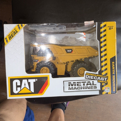 Cat 797f articulated dump - 1:50,