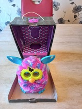 BOXED**HASBRO FURBY BOOM SUNNY CURVES PINK BLUE INTERACTIVE ELECTRONIC PET TOY**