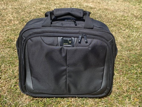 Antler multi compartment - antler, tech