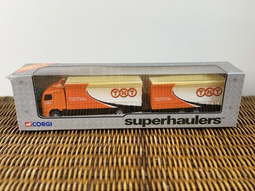 Corgi superhaulers tnt - corgi,