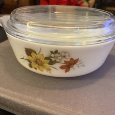 Vintage 1960s Pyrex 'Autumn Glory' Round Casserole Dish With Clear Glass Lid