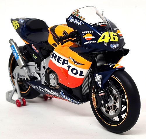 Minichamps honda rc211v - minichamps, 1/12