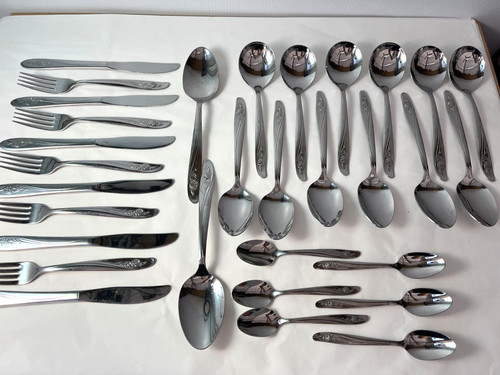 Vintage oneida stainless - 31,