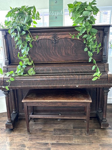 Vintage piano - vintage,