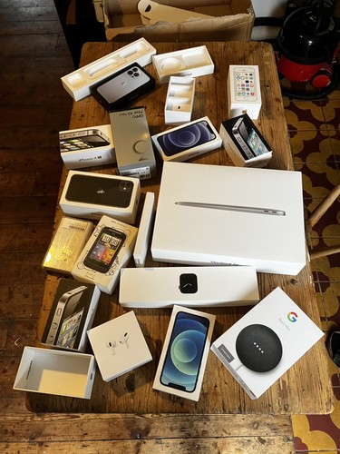 Empty apple product boxes job - apple,
