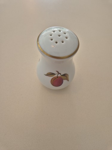 Royal worcester evesham - evesham, gold