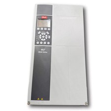 DANFOSS 131X8931 VLT FC-102 HVAC DRIVE 5.5kW 7.5HP 380-480 VAC IP66 3 Phase 13A