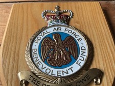 VINTAGE HAND PAINTED ROYAL AIR
