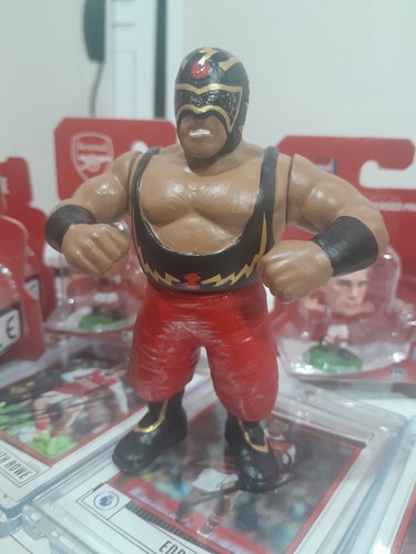 Wwf wwe hasbro custom kwang - hasbro,