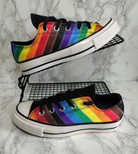 Converse Size 4 Chuck Taylor