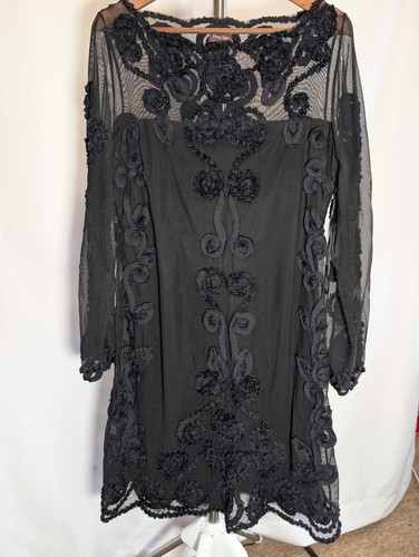Phase eight black tapework - eight,