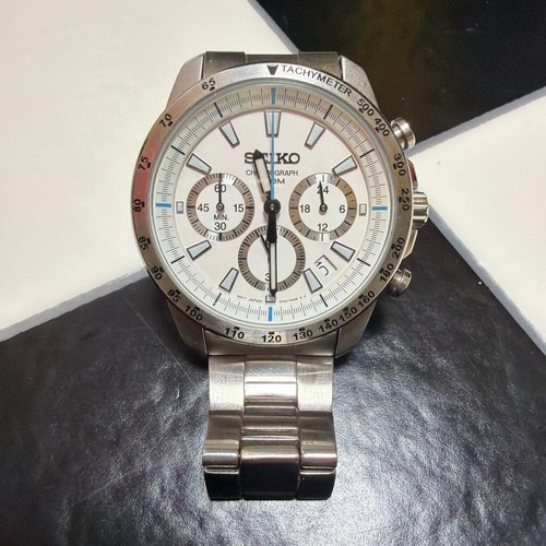 Seiko chronograph watch - seiko,