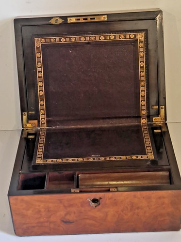 Victorian walnut writing slope - walnut,