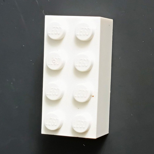 Lego white 2x4 brick - white,